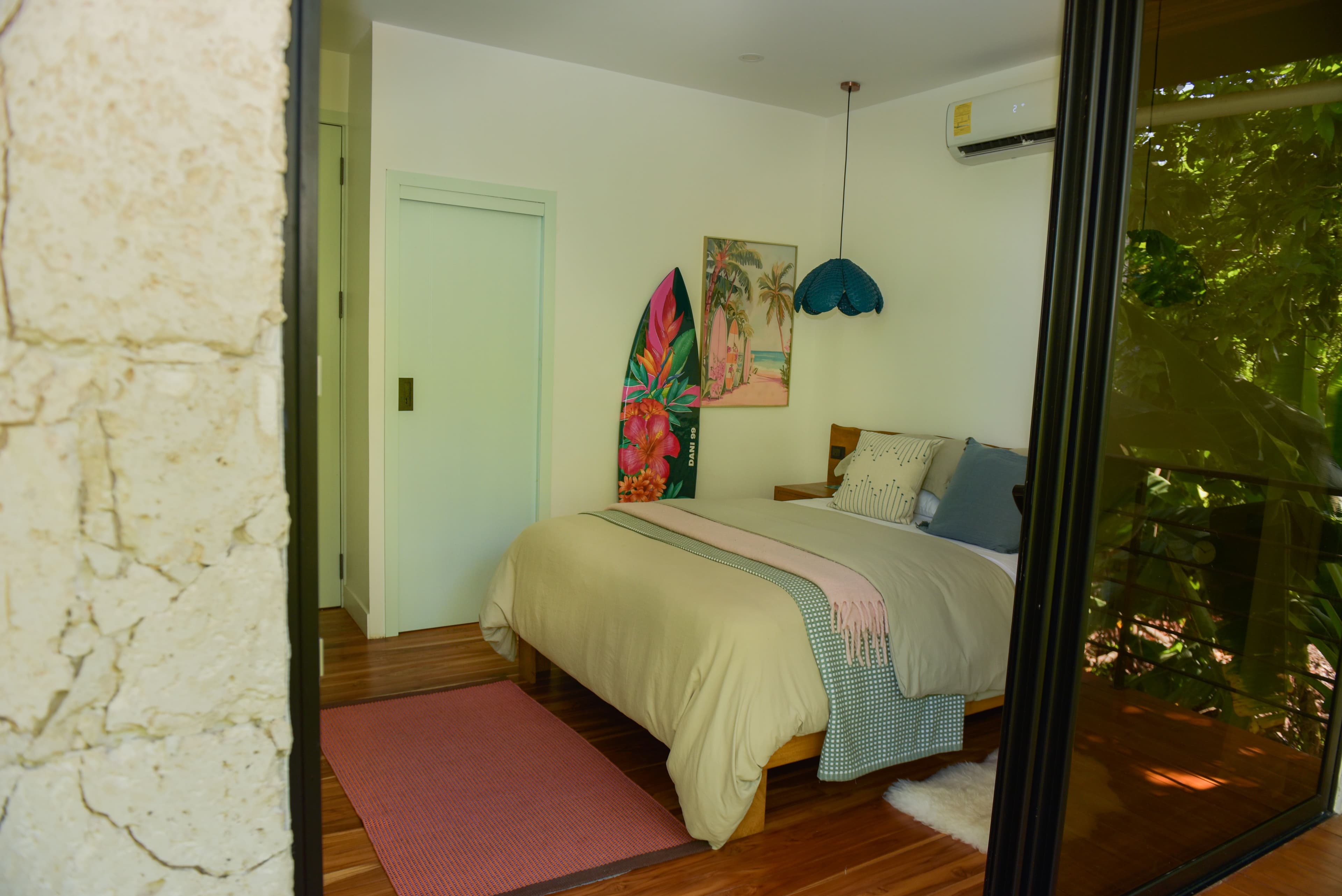 Riu House back bedroom queen suite