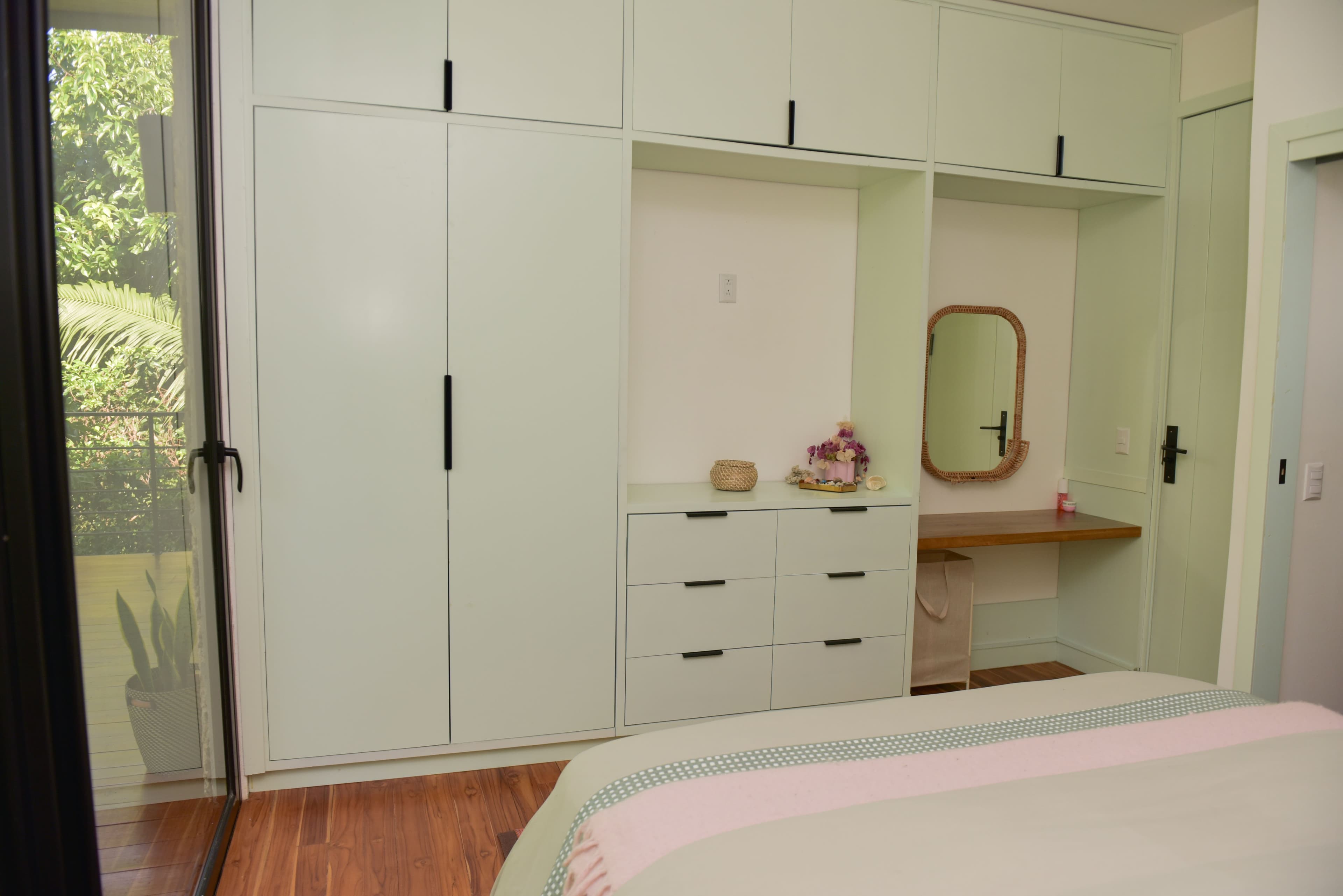 Riu House back bedroom with air conditioning and television